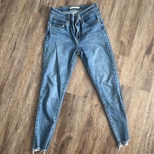 Levi’s 721 high rise skinny